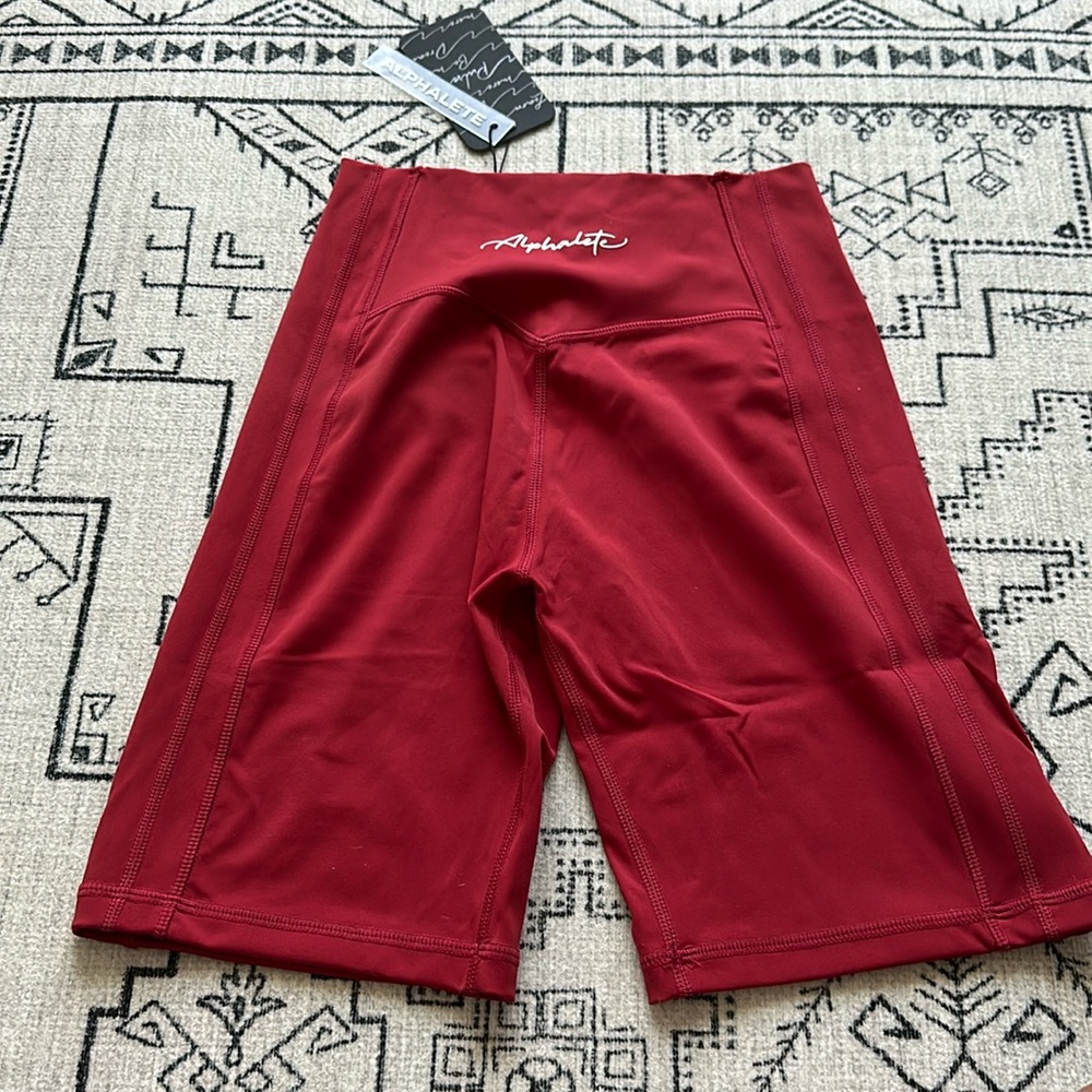 Alphalete Pulse Kinetic Shorts - Red Hot